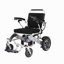 Trải Nghiệm Cuộc Sống Mới Với Xe Lăn Điện – Giải Quyết Triệt Để Vấn Đề Đi Lại