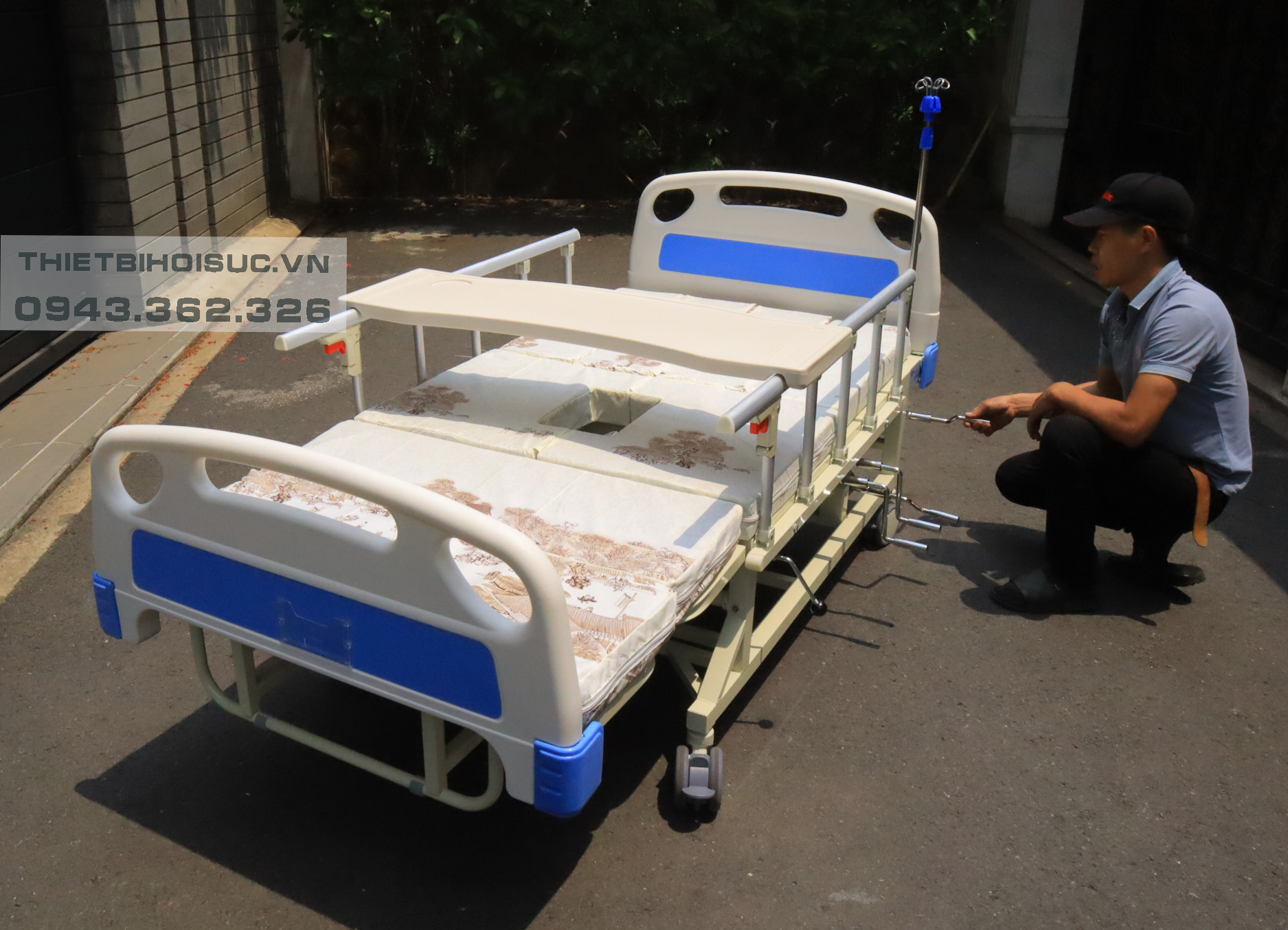 Hệ thống điều khiển giường y tế 4 tay quay Lucass